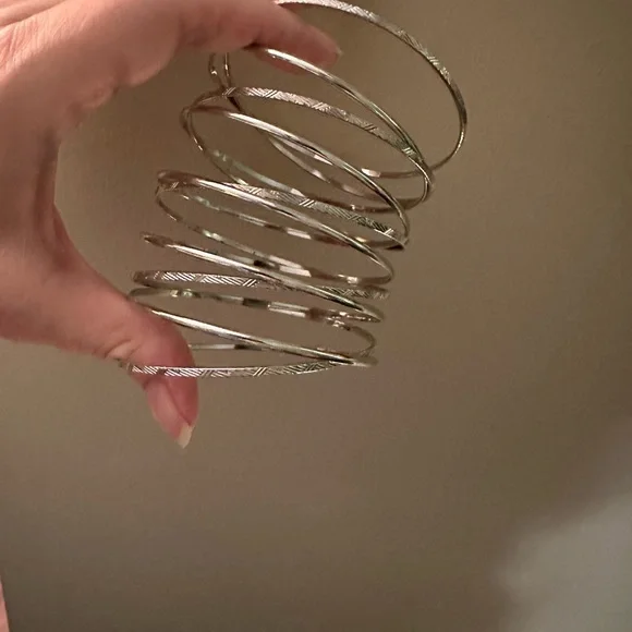 Bangle Bracelet - Picture 3 of 4